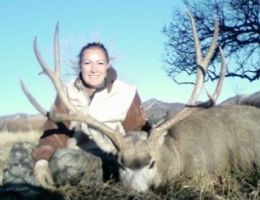 huge mule deer trophy chasers guided hunting  69 